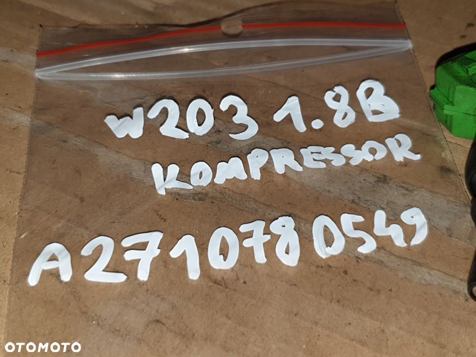 MERCEDES W203 1.8B WTRYSKIWACZ 2710780549 - 5