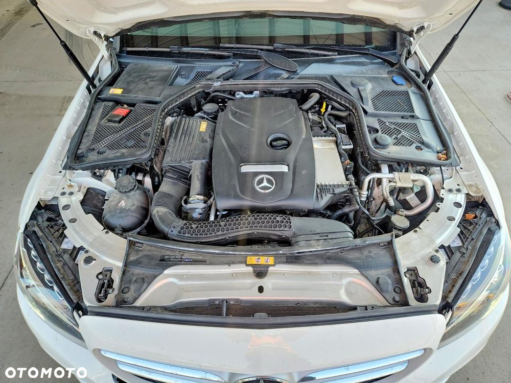 Mercedes-Benz Klasa C 300 7G-TRONIC Exclusive - 10