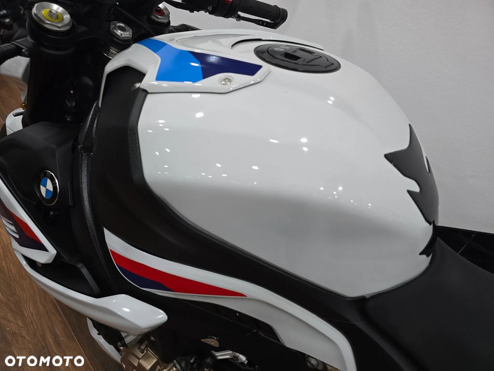 BMW S - 34
