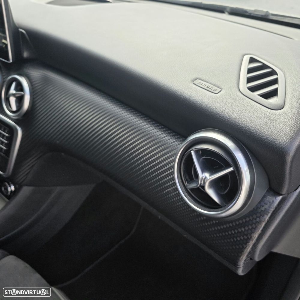 Mercedes-Benz A 200 d AMG Line Aut. - 31