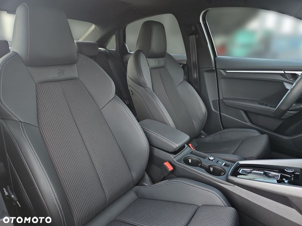Audi A3 Limousine 35 TFSI mHEV S Line S tronic - 12