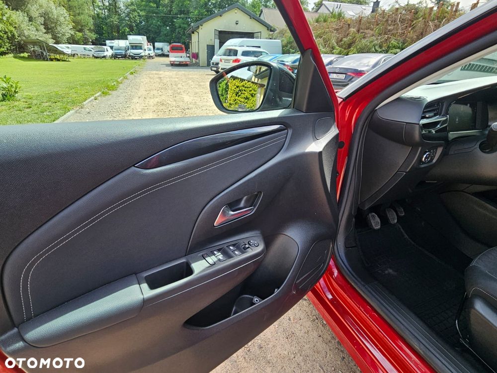 Opel Corsa 1.2 Elegance S&S - 32