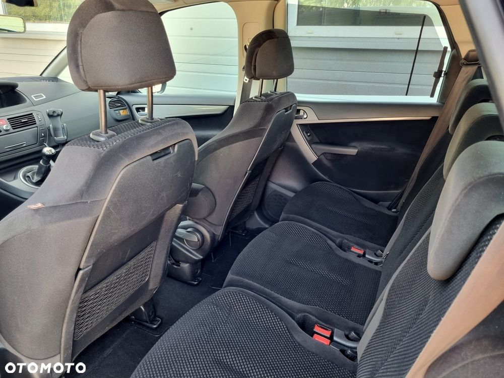 Citroën C4 Picasso 1.8 16V Style - 16