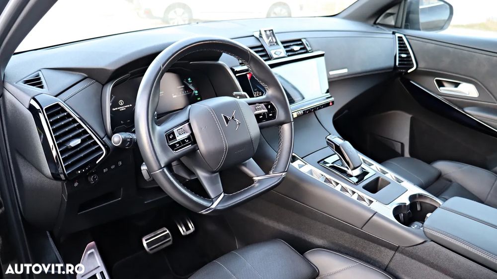 DS Automobiles DS 7 Crossback 1.6 PHeV AWD 300 EAT8 OPERA - 17