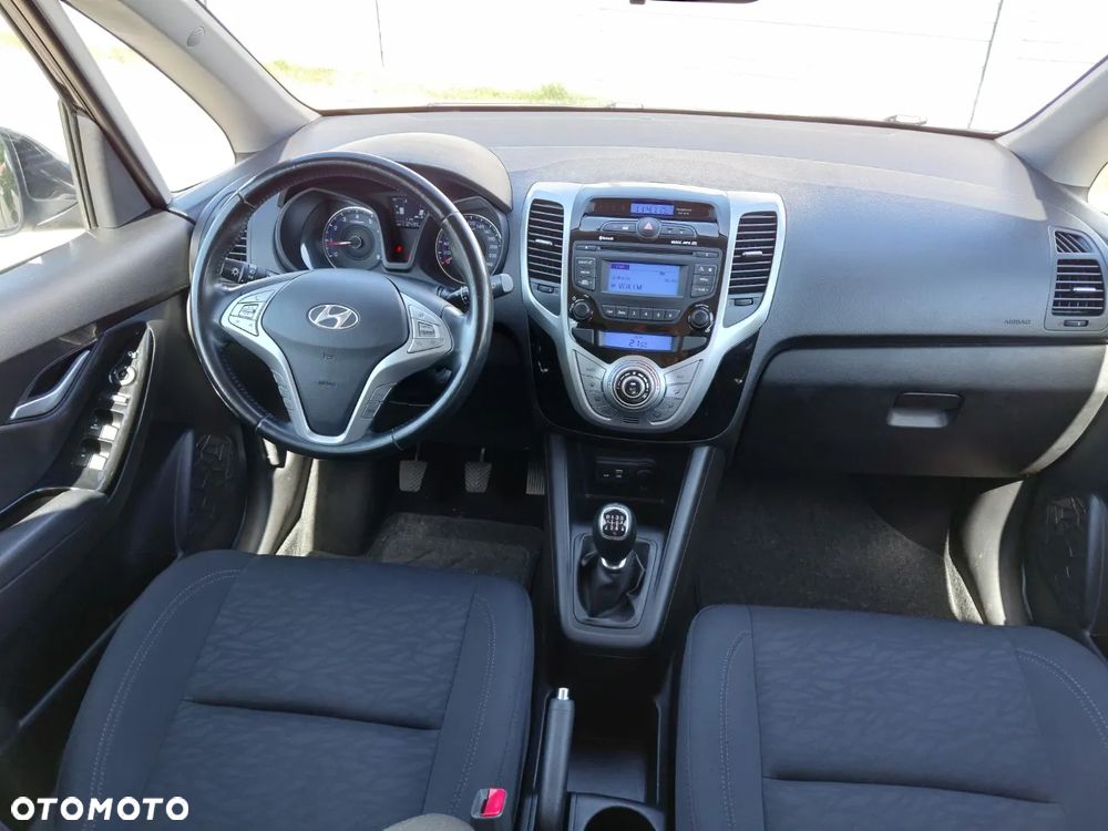 Hyundai ix20 1.4 blue Space+ - 10