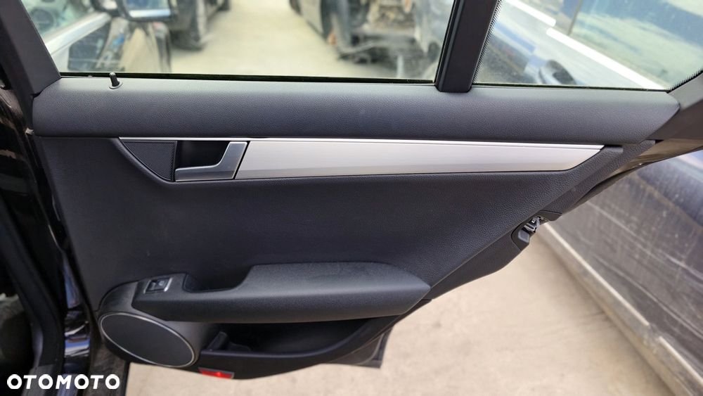 MERCEDES C-KLASA W204 12r KOMBI FOTELE KANAPA KOMPLET BOCZKI - 8