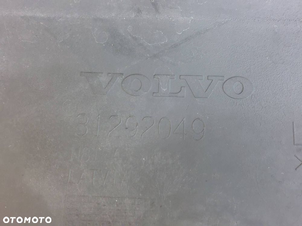 DYWANIKI KOMPLET VOLVO V70 III 30734678 31292049 31315007 30734679 - 5