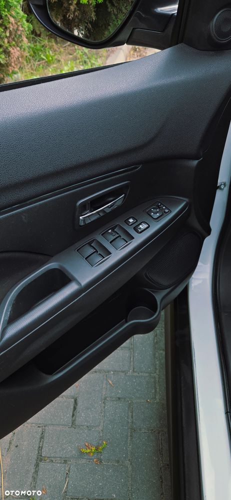 Mitsubishi ASX 1.6 2WD Comfort Edition - 24