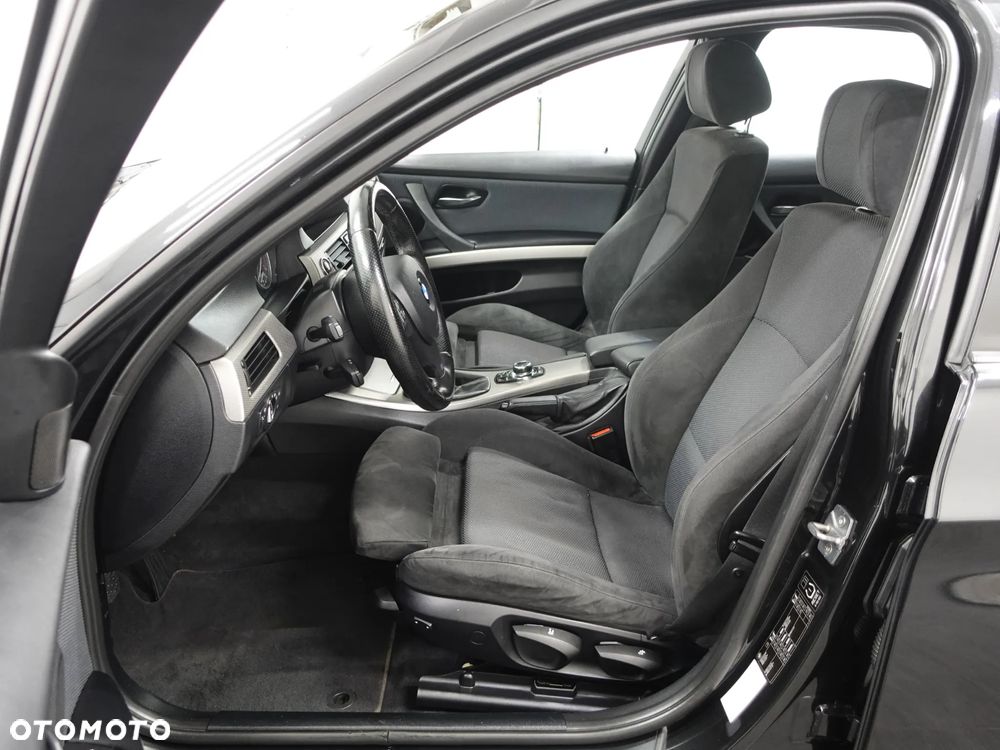 BMW Seria 3 318i Edition Sport - 20