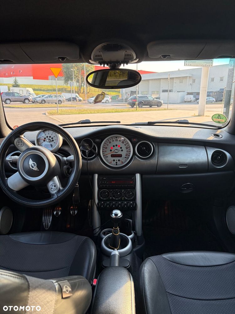 MINI Cooper S - 18