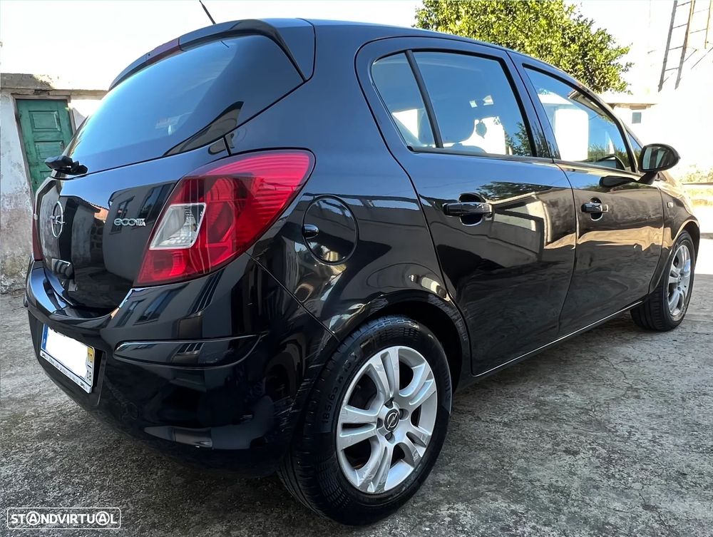 Opel Corsa 1.3 CDTi Enjoy EcoFLEX - 2