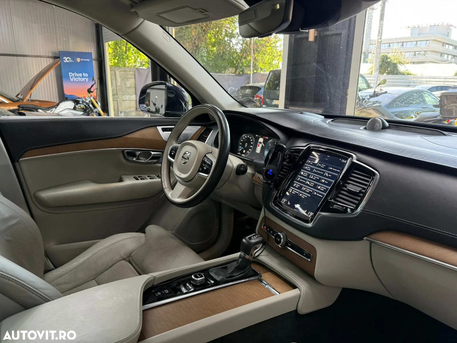 Volvo XC 90 D5 AWD Geartronic Inscription - 35