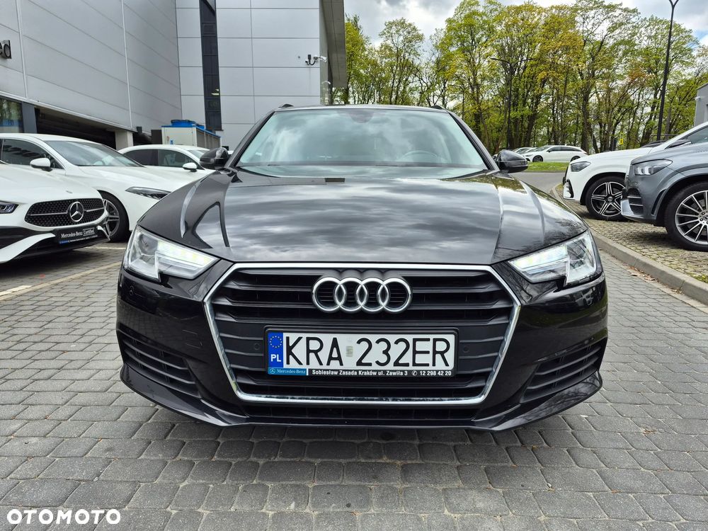 Audi A4 Avant 2.0 TDI - 8