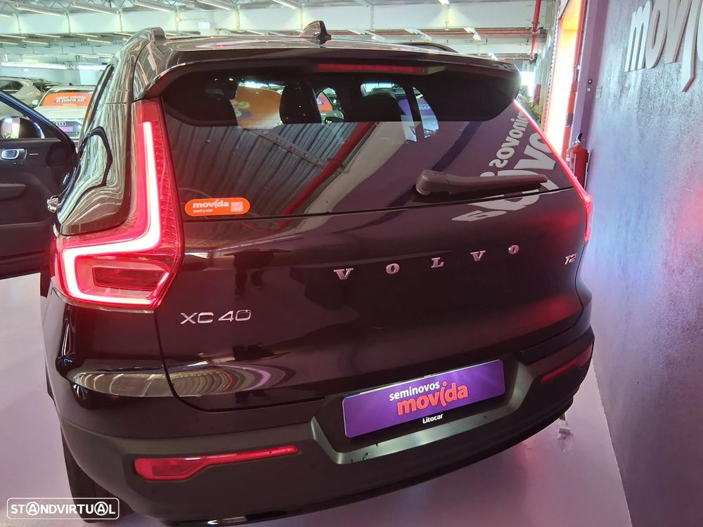 Volvo XC 40 1.5 T2 Plus Dark Auto - 3
