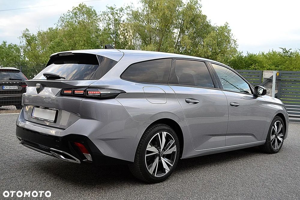 Peugeot 308 BlueHDi 130 EAT8 Allure - 7
