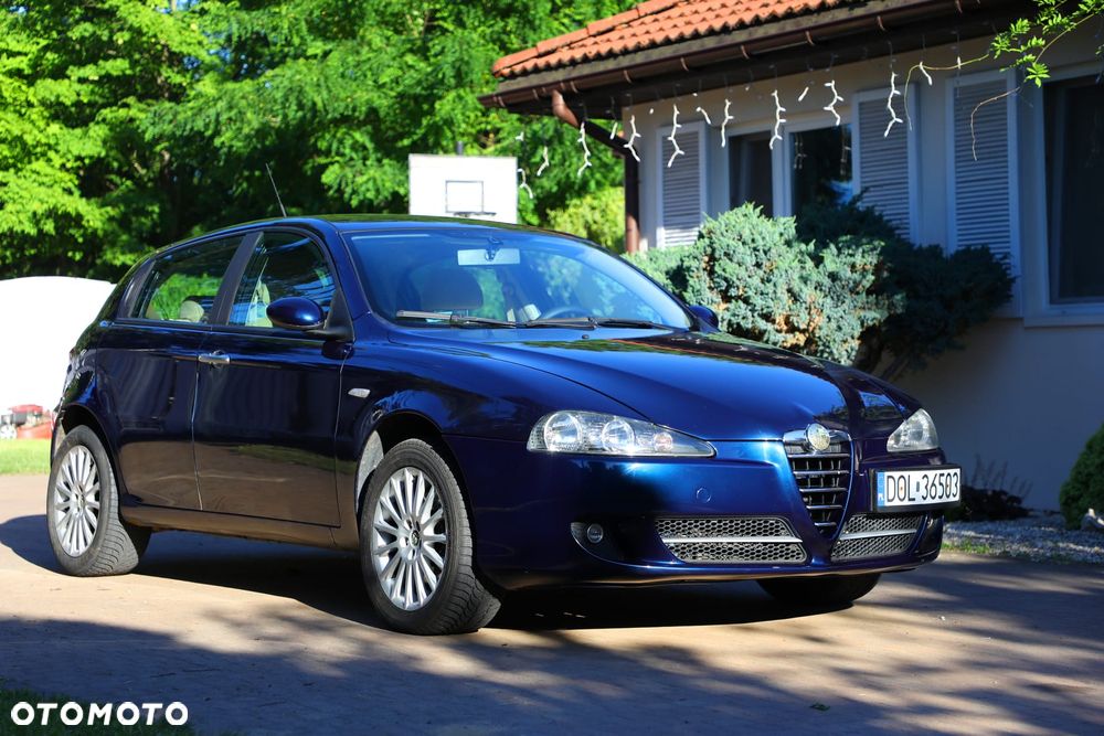 Alfa Romeo 147 - 4