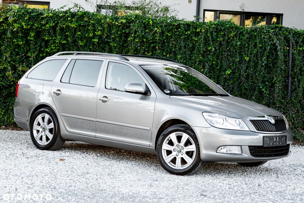 Skoda Octavia 1.6 - 6