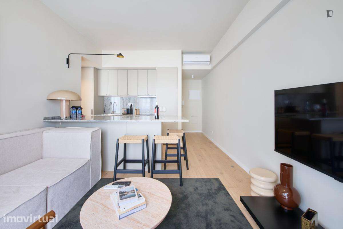 Apartamento com 1 quartos - localizado em São Sebastião Lisbon - Grande imagem: 3/34