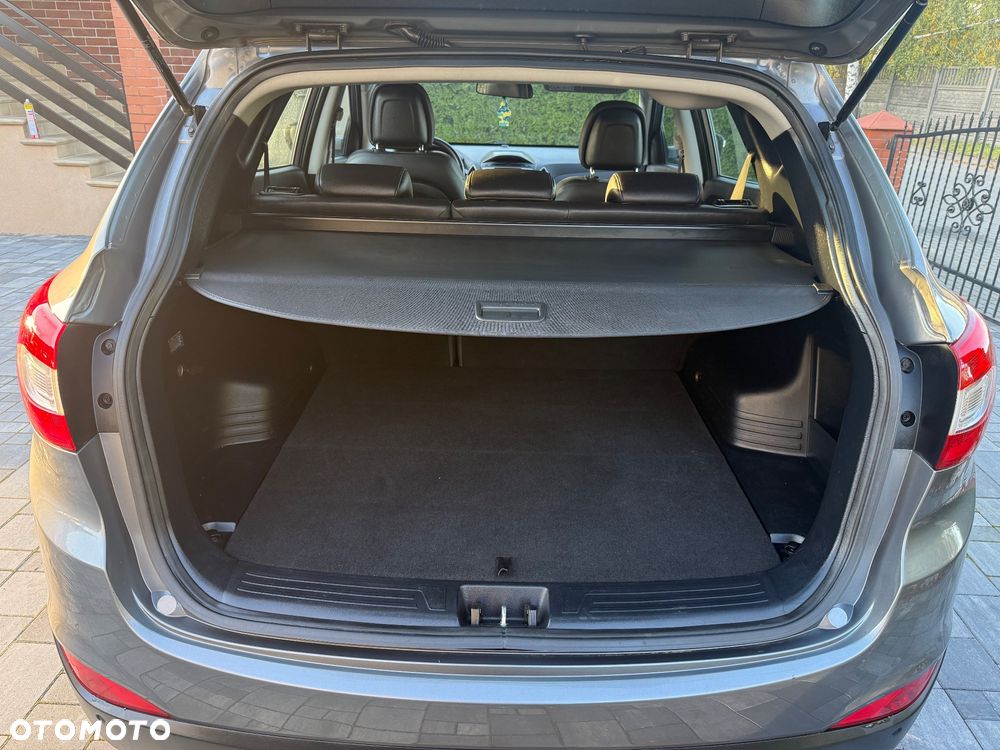 Hyundai ix35 1.7 CRDi 2WD Fifa World Cup Edition - 20