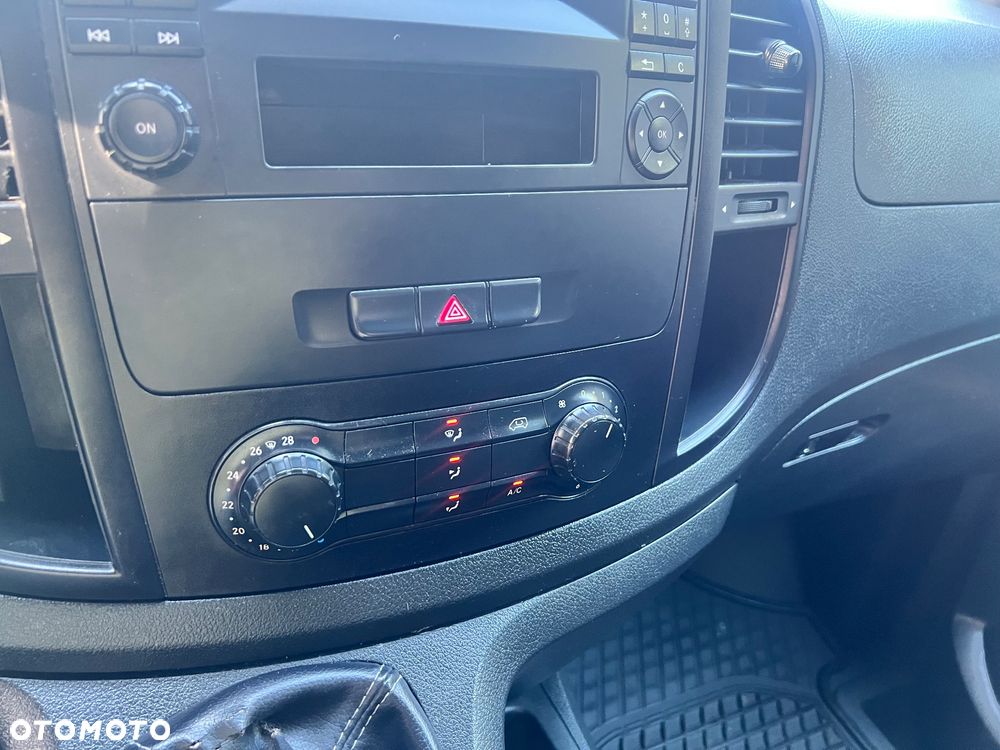 Mercedes-Benz VITO LONG 1.6 CDI 114KM 2019r - 26