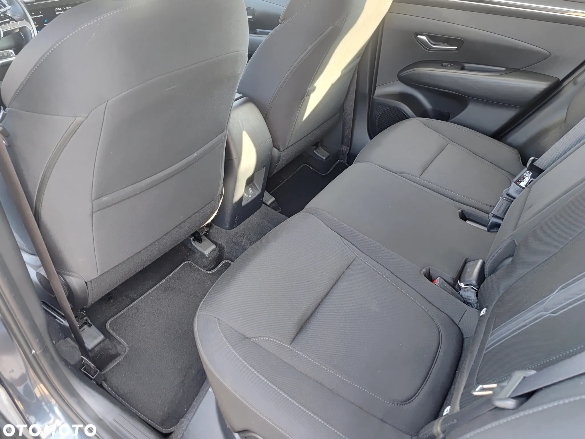 Hyundai Tucson 1.6 CRDi 48V-Hybrid 2WD DCT Trend - 22