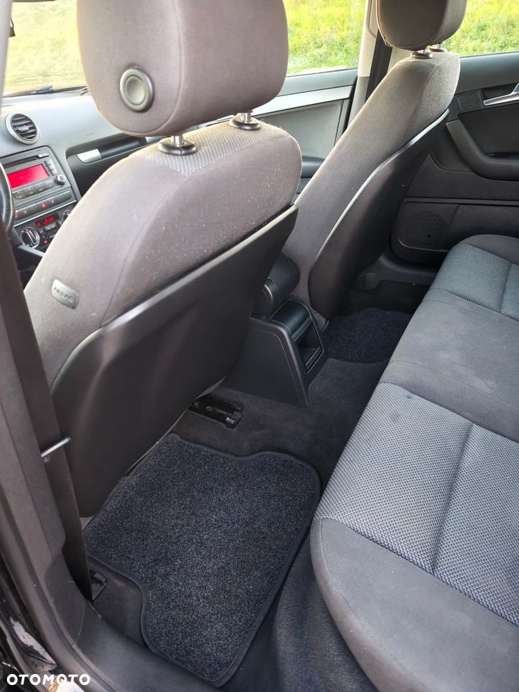 Audi A3 Sportback - 11