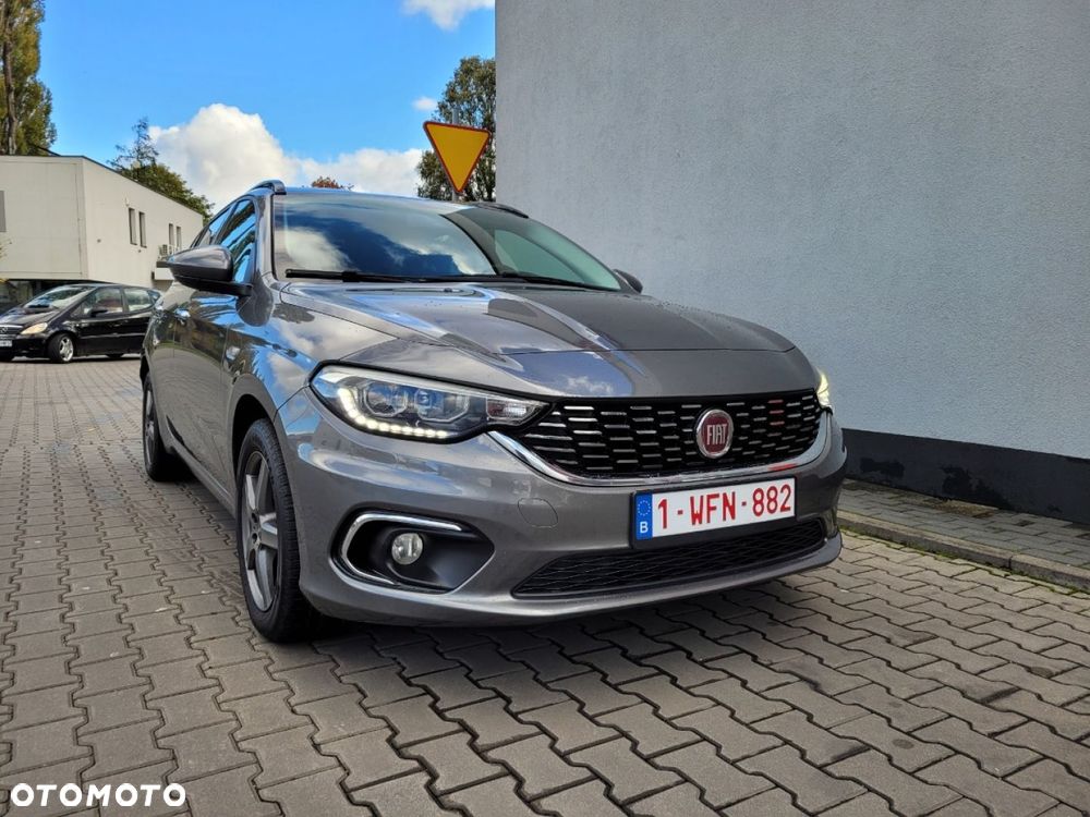 Fiat Tipo 1.4 T-Jet 16v Lounge - 2