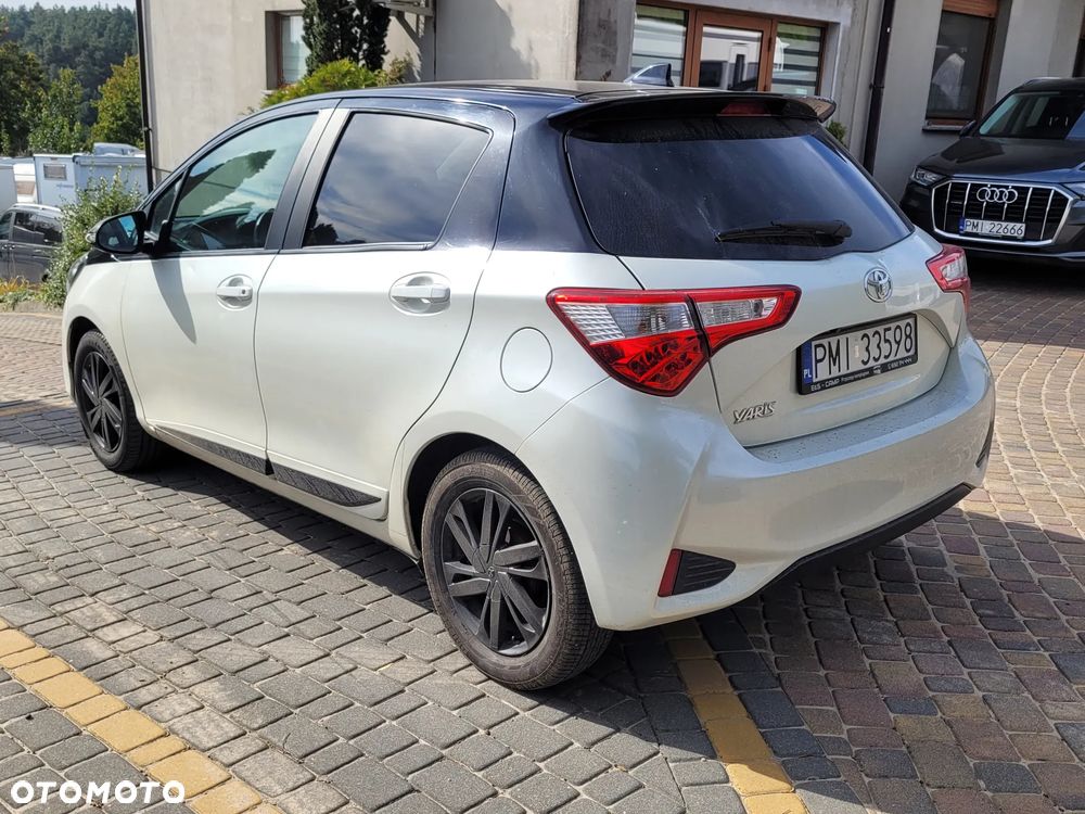 Toyota Yaris - 6