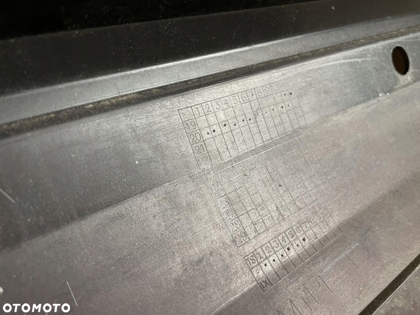 ZDERZAK TYL TYLNY VW CADDY 2K7 IV 4 2020- 4X PDC - 9