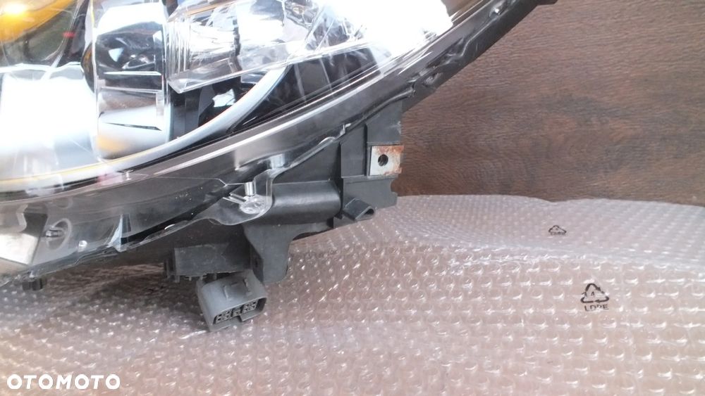 Xenon lewy Mazda Cx5 - 6