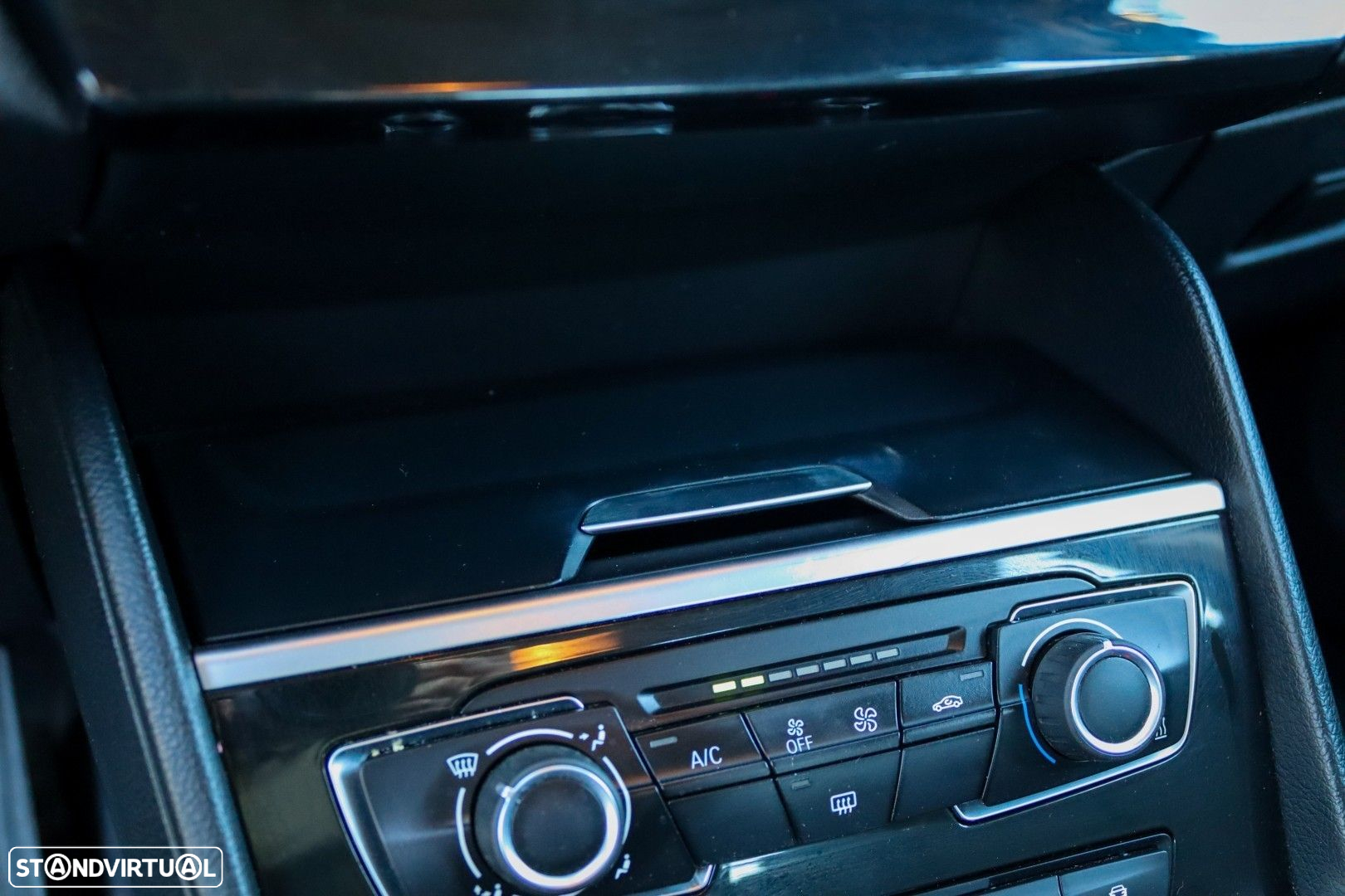 BMW 216 Active Tourer d Advantage - 27