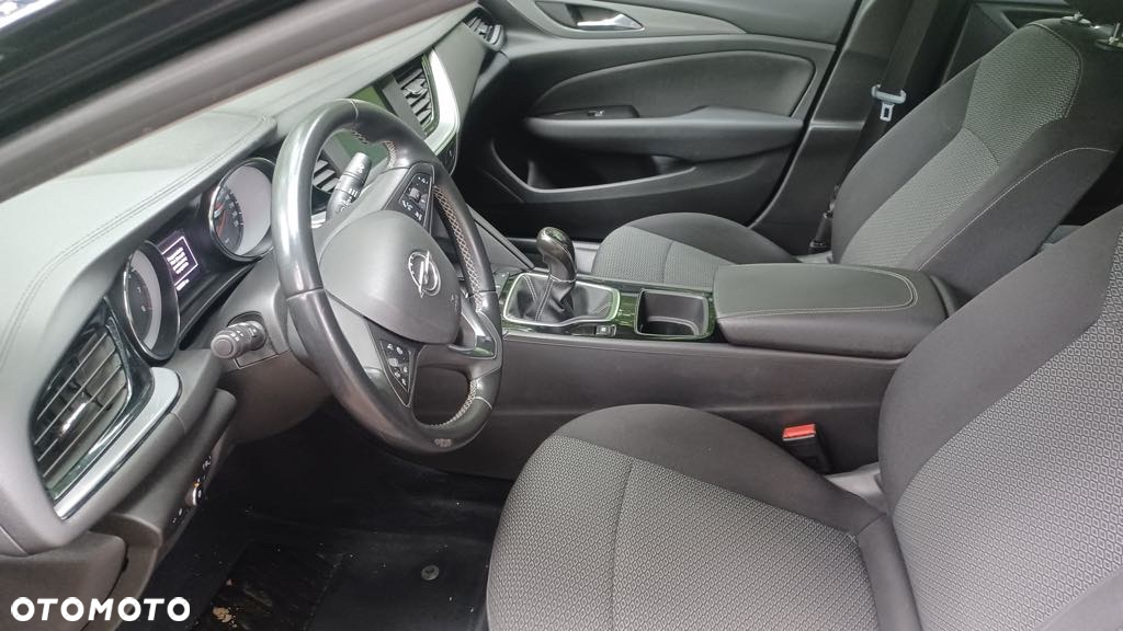 Opel Insignia 1.5 T Enjoy S&S - 7