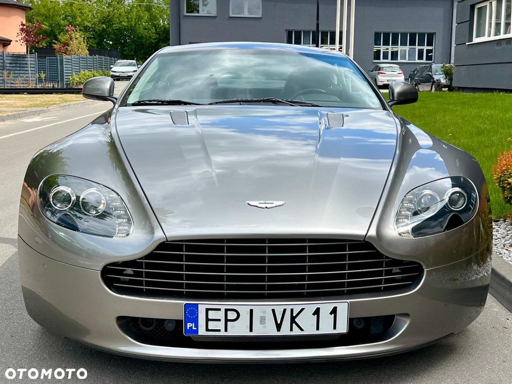 Aston Martin V8 Vantage ver-4-7-sportshift - 24