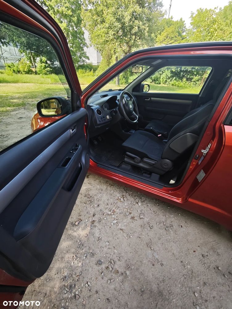 Suzuki Swift 1.5 GS - 26