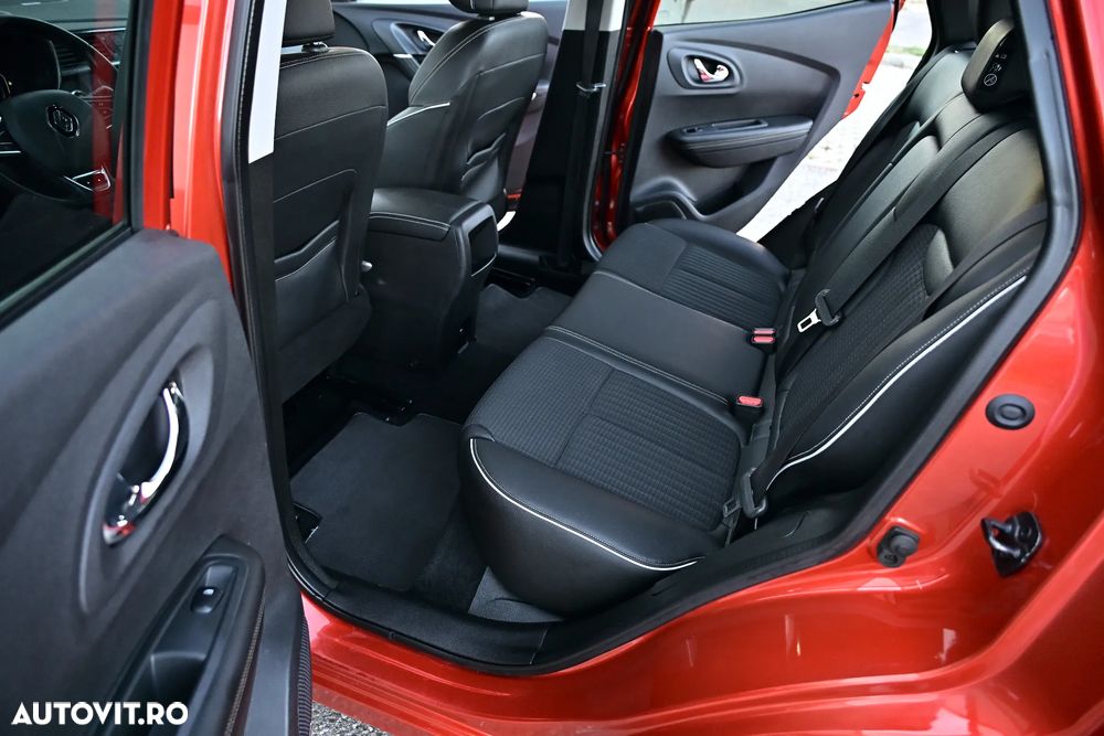 Renault Kadjar Energy dCi 130 4x4 Bose Edition - 17
