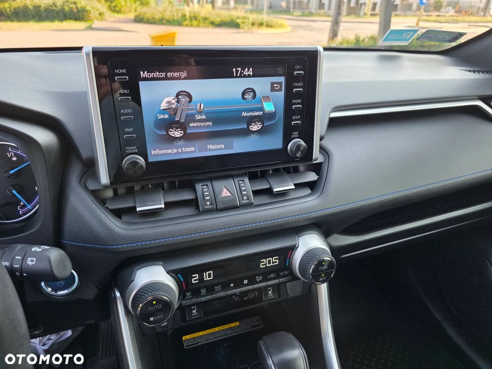 Toyota RAV4 Hybrid Selection 4x2 - 24