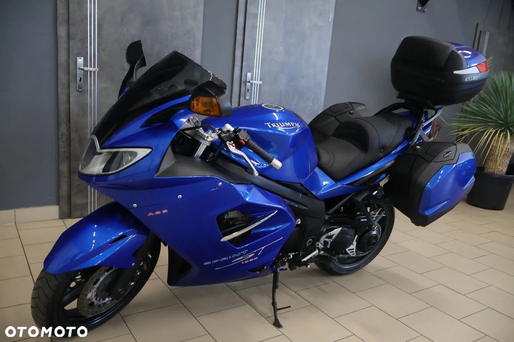 Triumph Sprint - 16