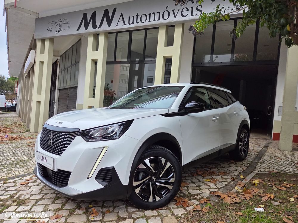 Peugeot 2008 PureTech 130 EAT8 Allure - 1