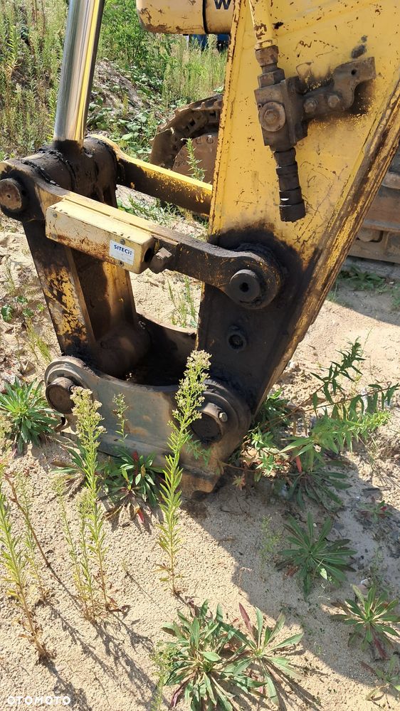 New Holland E 265 C - 10
