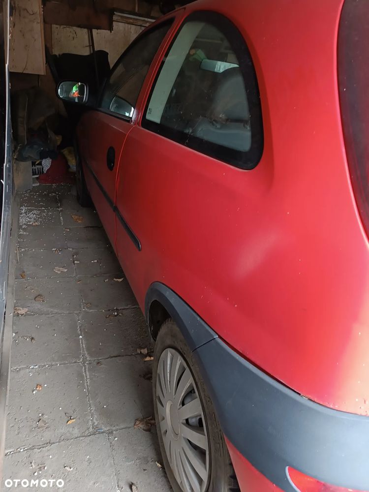 Opel Corsa - 1