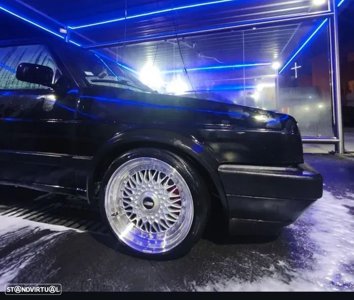VW Golf 1.6 GTD - 12