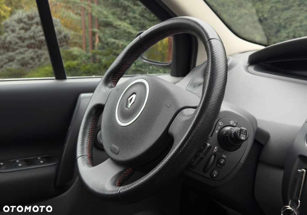 Renault Scenic Conquest - 18