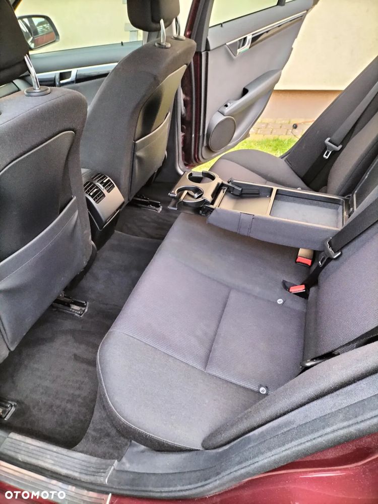 Mercedes-Benz Klasa C - 19