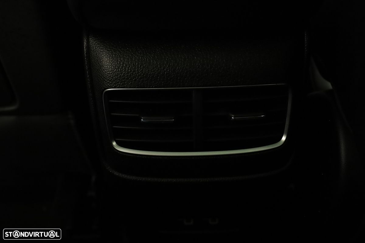 MG EHS 1.5 T-GDI Plug-in Hybrid Luxury - 25