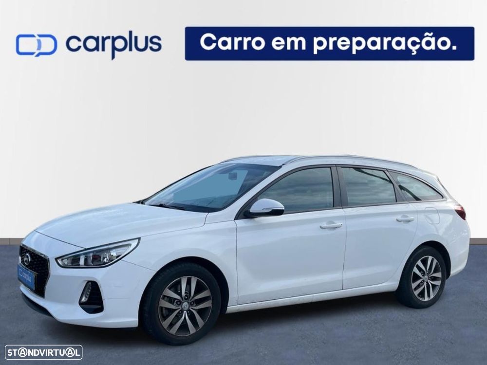 Hyundai i30 1.6 CRDI Comfort - 1