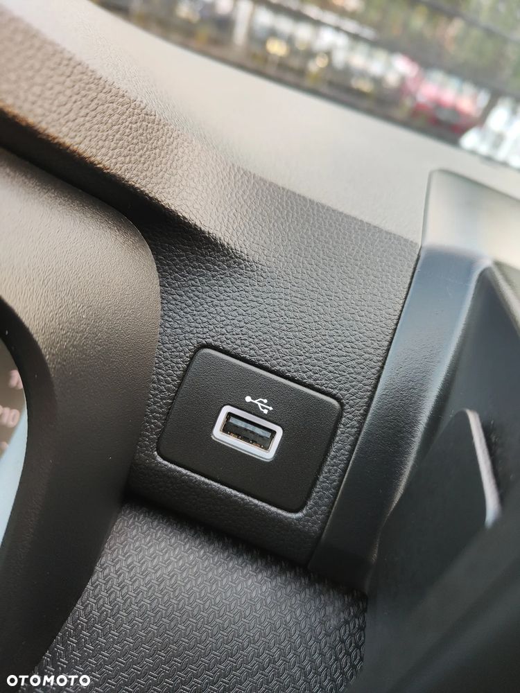 Dacia Sandero SCe 65 Essential - 29