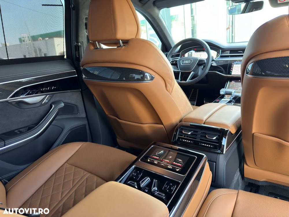 Audi A8 - 22