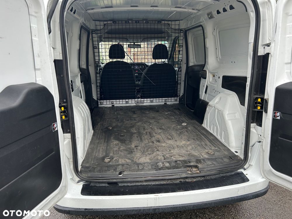 RAM Promaster City - 27