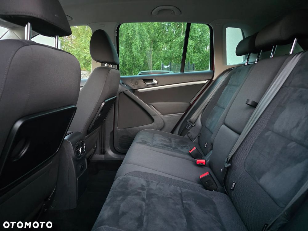 Volkswagen Tiguan 1.4 TSI Perfectline - 9