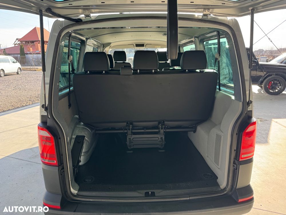Volkswagen Transporter - 8